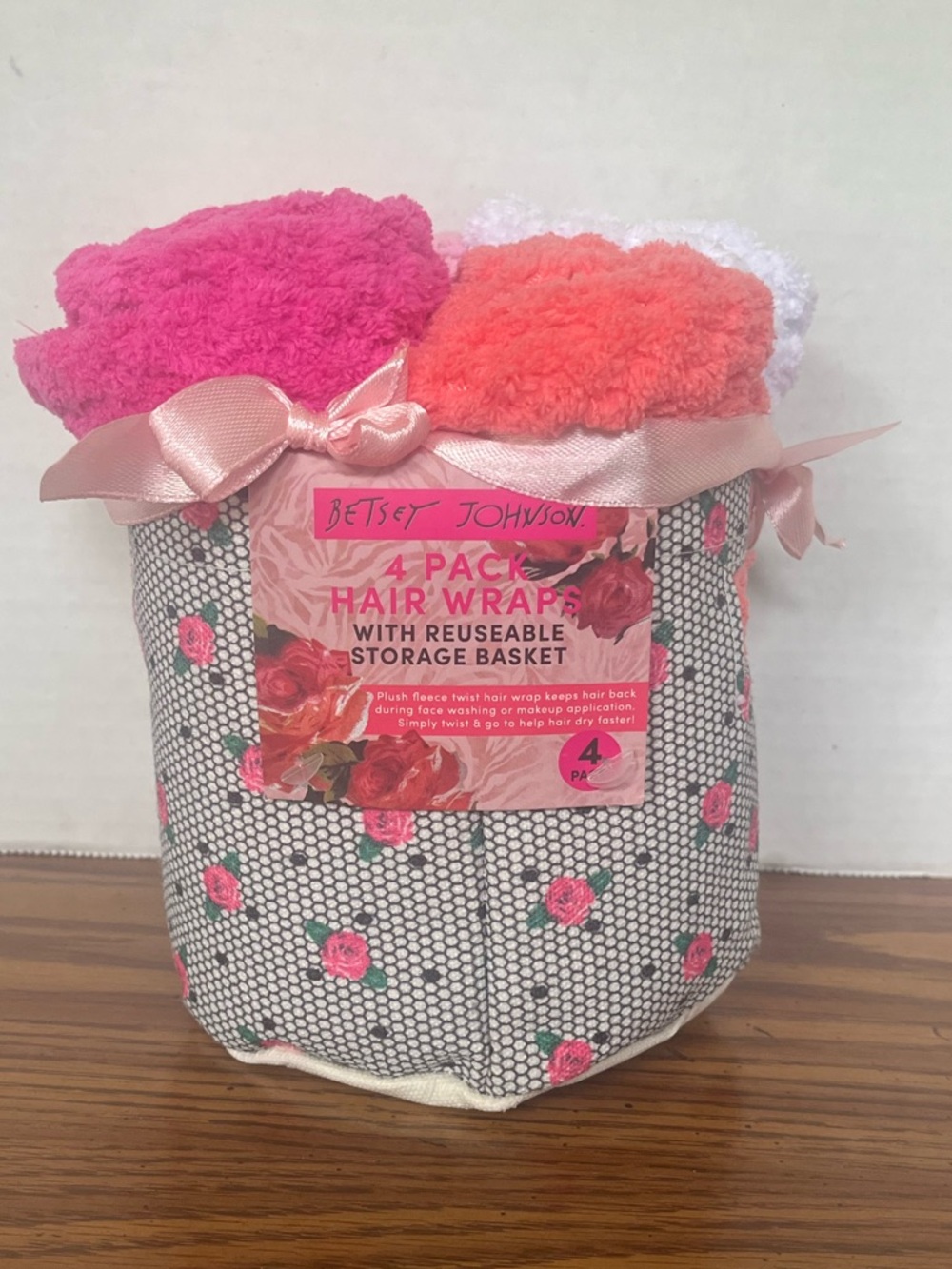 Betsey Johnson 4 pack hair wraps